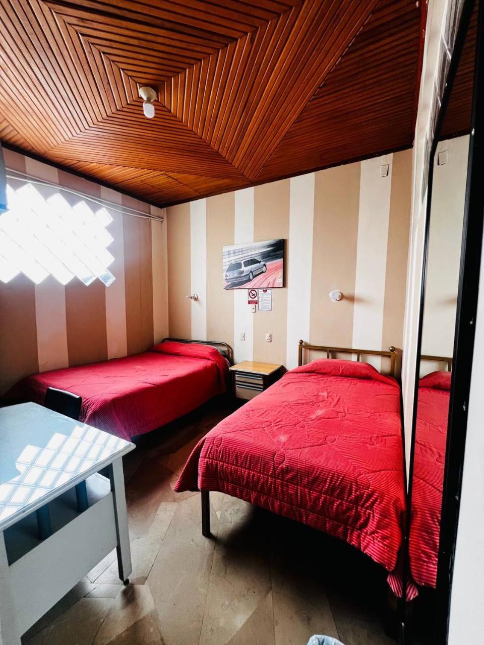 Hotel Metropolitano Loja Ruang foto